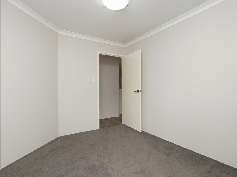 3/69 Upton Street, St James WA 6102
