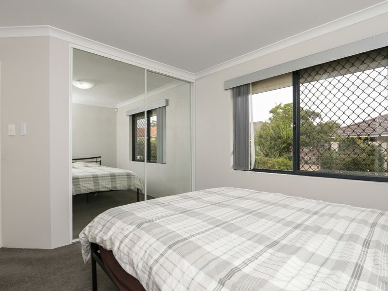 3/69 Upton Street, St James WA 6102