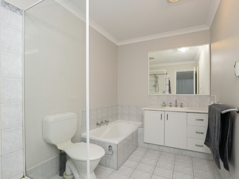 3/69 Upton Street, St James WA 6102