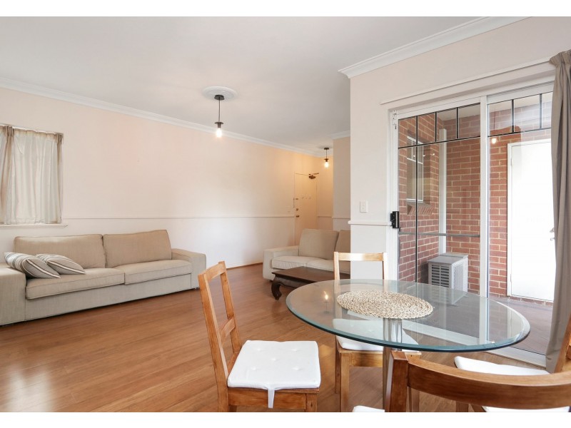 12/62 Bronte Street, East Perth WA 6004