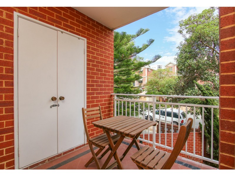 12/62 Bronte Street, East Perth WA 6004
