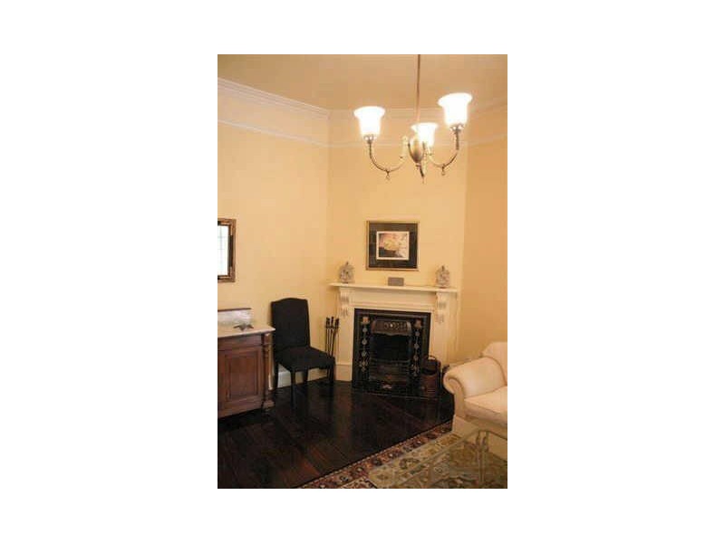 11 Temple Street, Victoria Park WA 6100