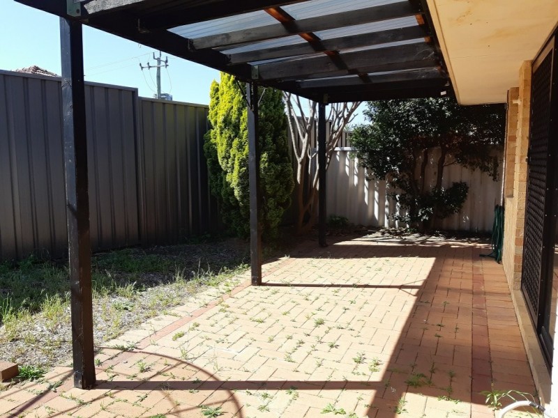 2/15 Drummond Street, Redcliffe WA 6104