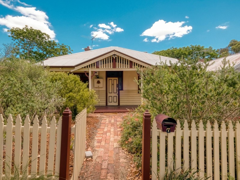 7 Balmoral Street, East Victoria Park WA 6101