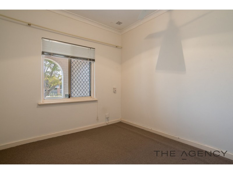 3 Whiteside Street, Cloverdale WA 6105