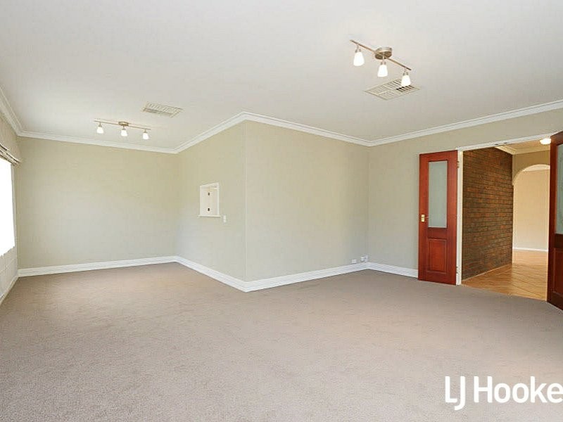 24 Morrison Way, Willetton WA 6155