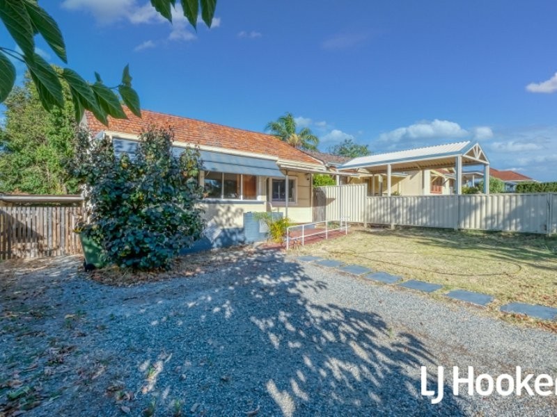 4 Lamb Avenue, Bentley WA 6102
