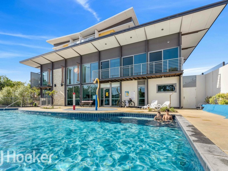 105/17 Malata Crescent, Success WA 6164