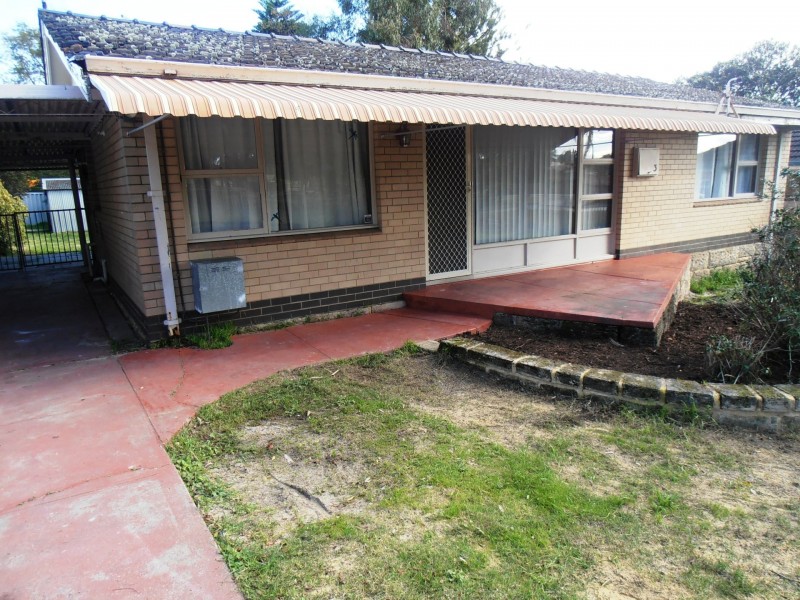 3 Cody Street, Wilson WA 6107