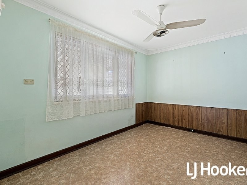 73 Upton Street, St James WA 6102