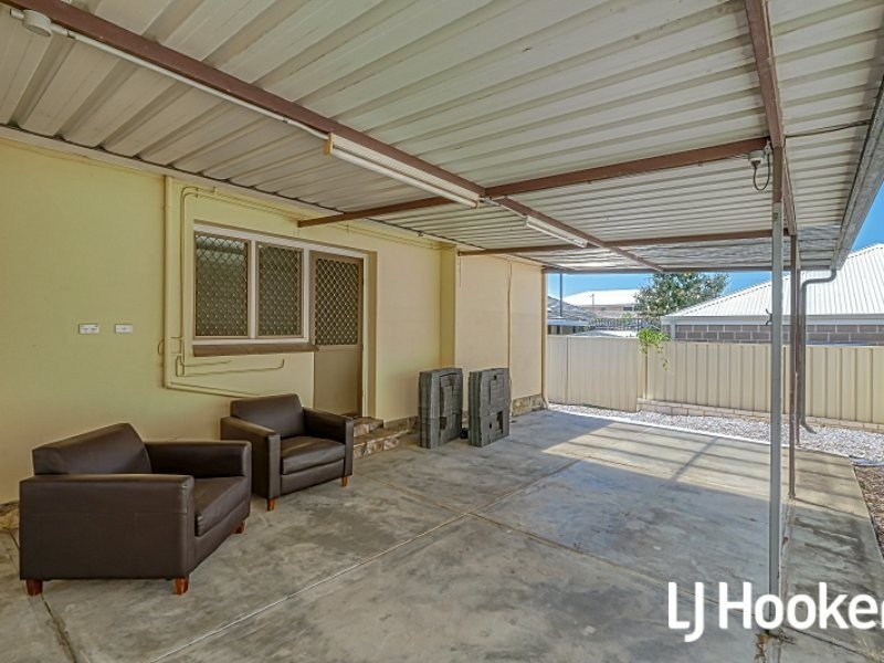 73 Upton Street, St James WA 6102