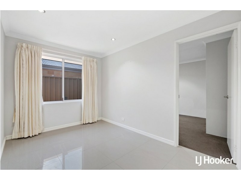 100A Gerard Street, East Cannington WA 6107