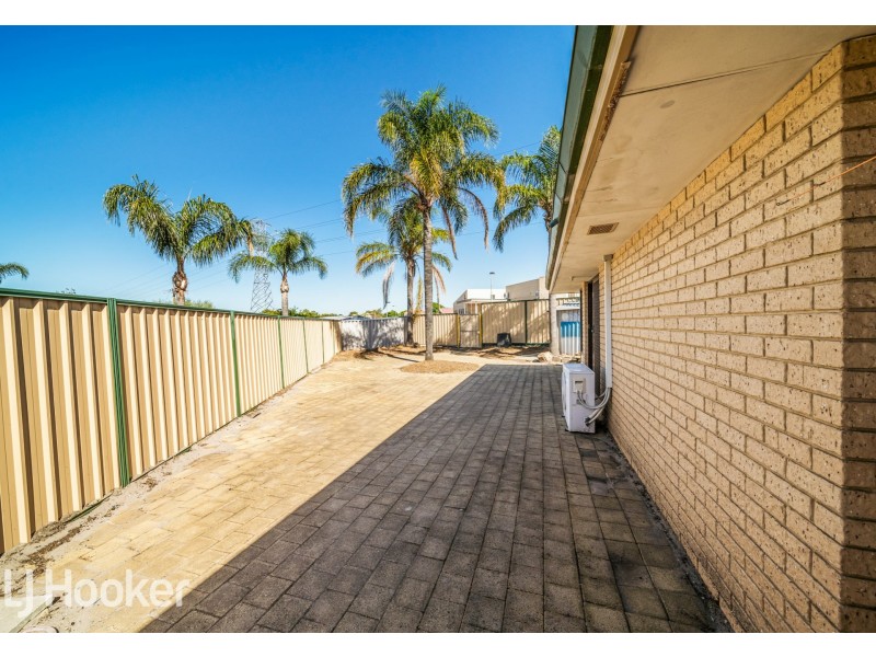 12 Lessar Place, Parkwood WA 6147