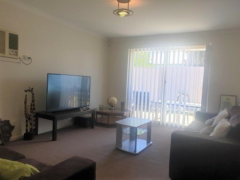 2/63 Armagh Street, Victoria Park WA 6100