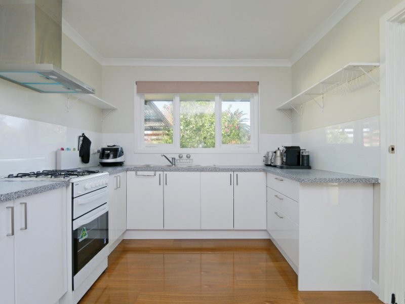 2 Kyogle Place, Armadale WA 6112