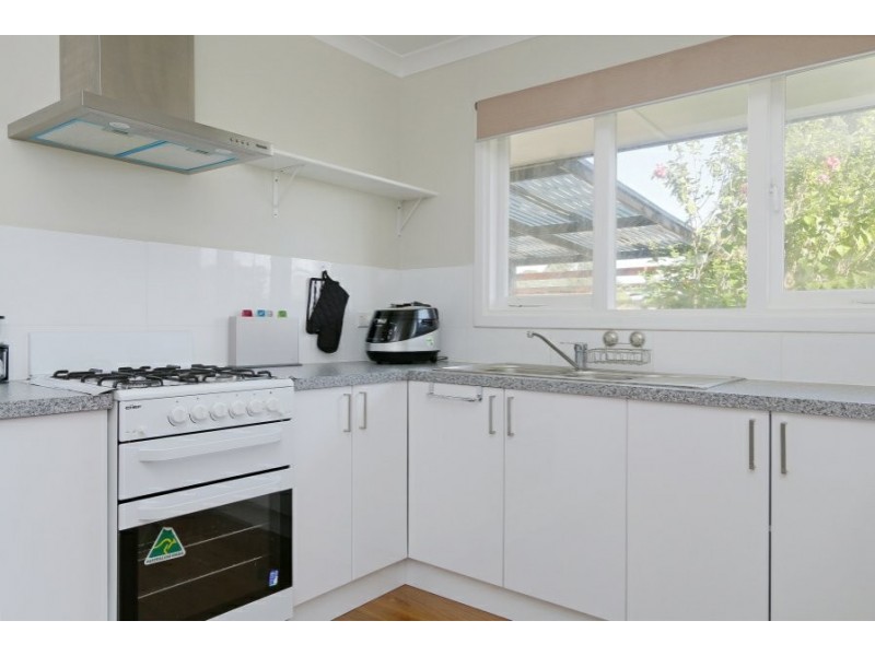 2 Kyogle Place, Armadale WA 6112
