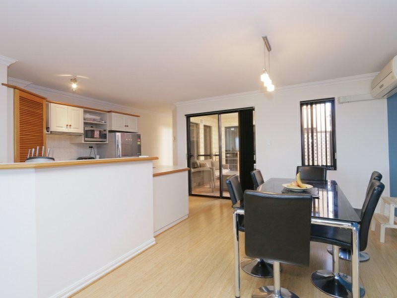 4/16-28 Waterloo Crescent, East Perth WA 6004