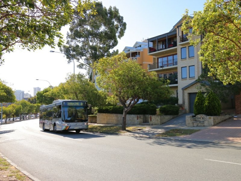 4/16-28 Waterloo Crescent, East Perth WA 6004