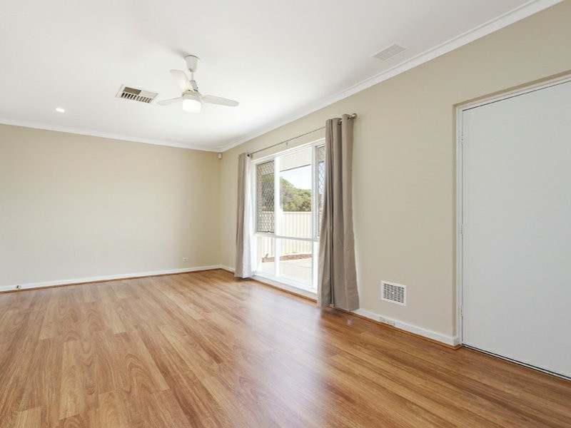 102A Walter Street, Gosnells WA 6110