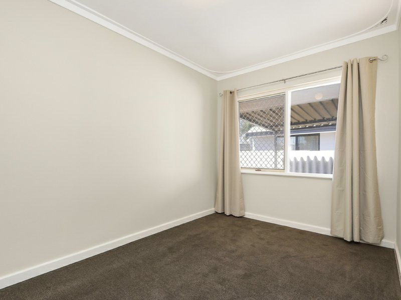 102A Walter Street, Gosnells WA 6110