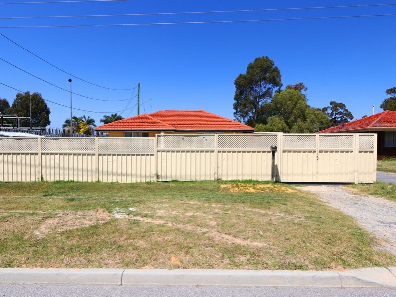 102A Walter Street, Gosnells WA 6110