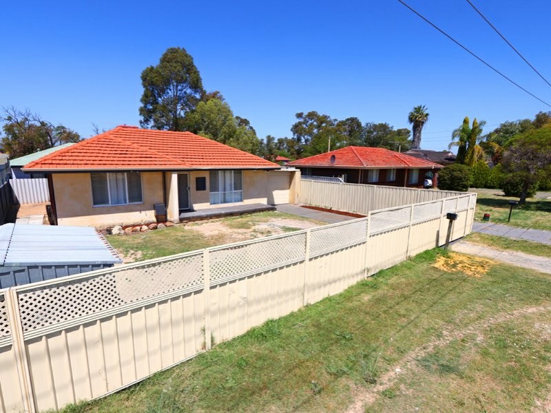 102A Walter Street, Gosnells WA 6110