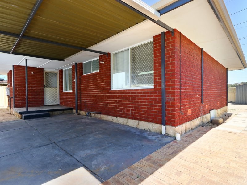 102A Walter Street, Gosnells WA 6110