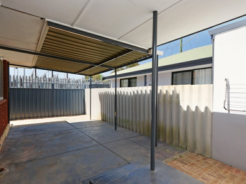 102A Walter Street, Gosnells WA 6110