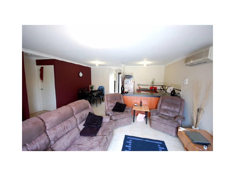 14/151 Sevenoaks Street, Cannington WA 6107