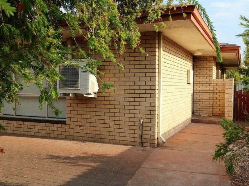 40B Treave Street, Cloverdale WA 6105