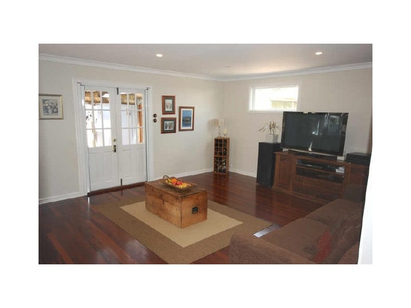 35 Carnarvon Street, East Victoria Park WA 6101