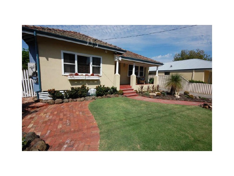 35 Carnarvon Street, East Victoria Park WA 6101