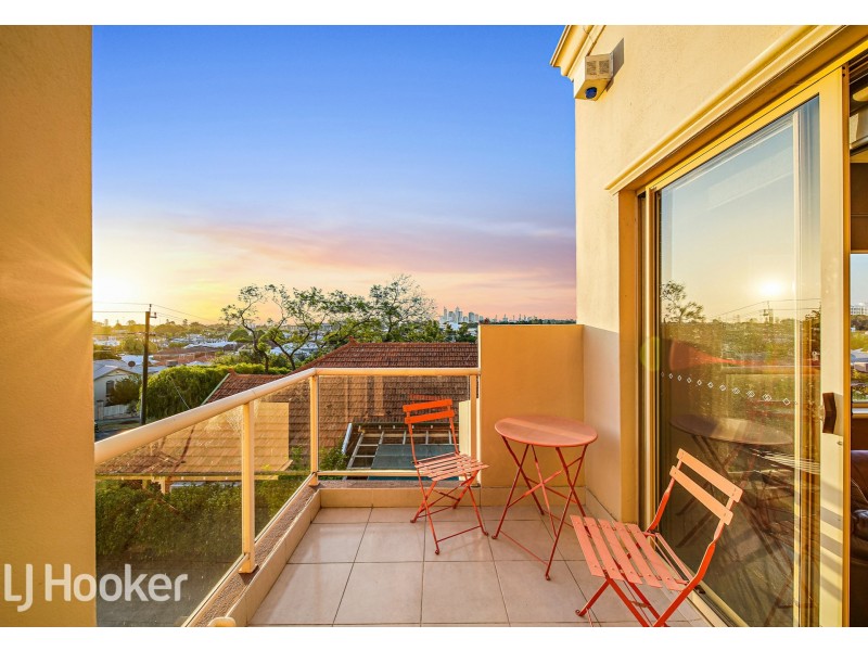 6 B Teague Street, Burswood WA 6100