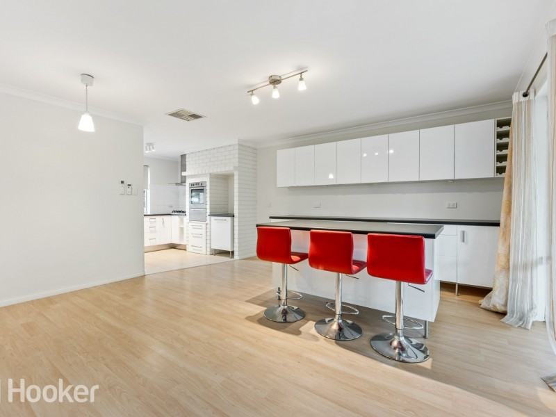 126A Williamson Avenue, Cloverdale WA 6105