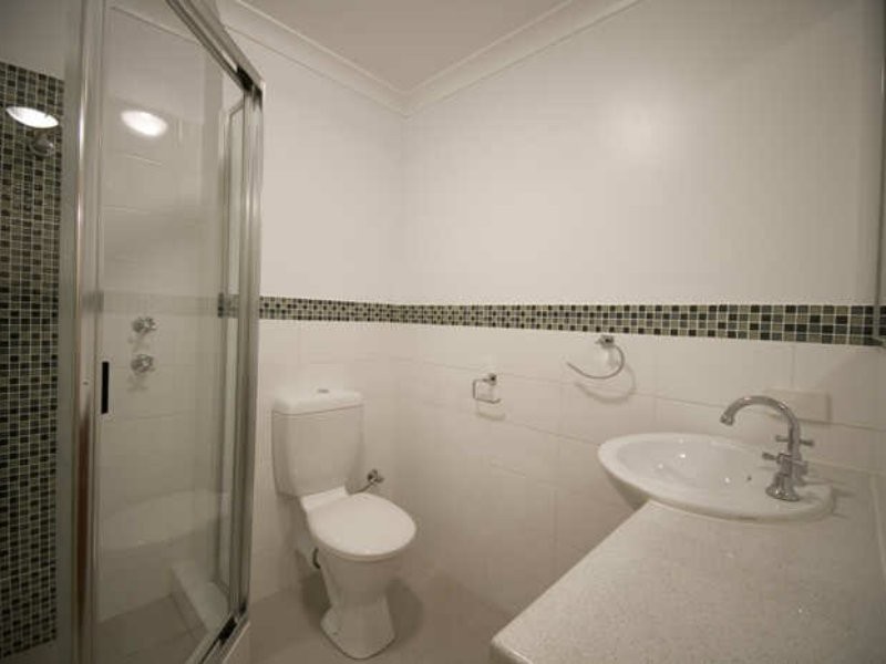 11/4 Lichfield Street, Victoria Park WA 6100