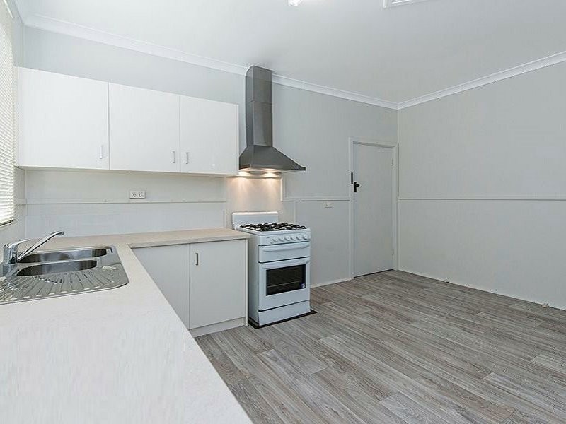 36 Farnham Street, Bentley WA 6102