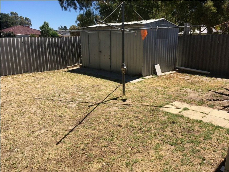 17A Temby Street, Beckenham WA 6107