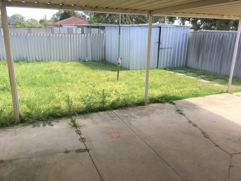 17A Temby Street, Beckenham WA 6107