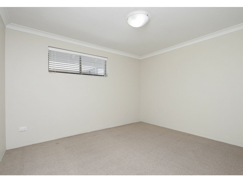 17/1 Fitzroy Road, Rivervale WA 6103