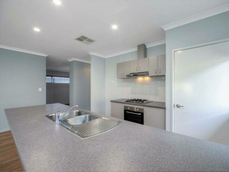 26 Malo Link, Forrestfield WA 6058
