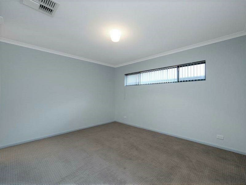 26 Malo Link, Forrestfield WA 6058