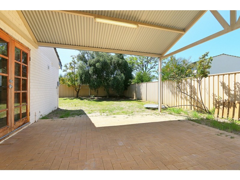 1/27 Melinga Court, Karawara WA 6152