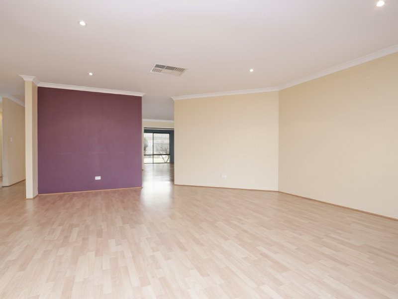 3 Verona Way, Ellenbrook WA 6069