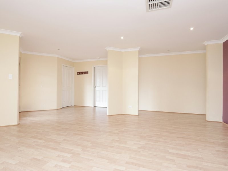 3 Verona Way, Ellenbrook WA 6069