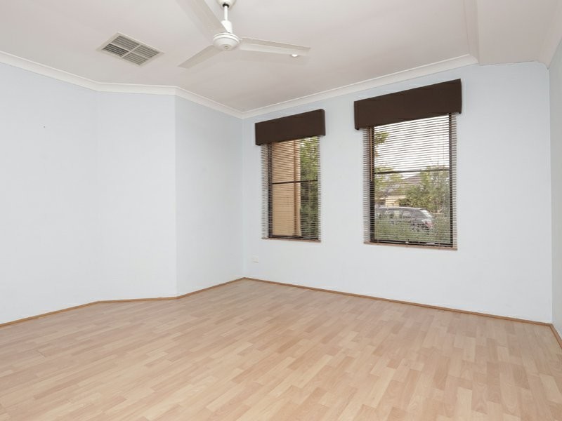 3 Verona Way, Ellenbrook WA 6069