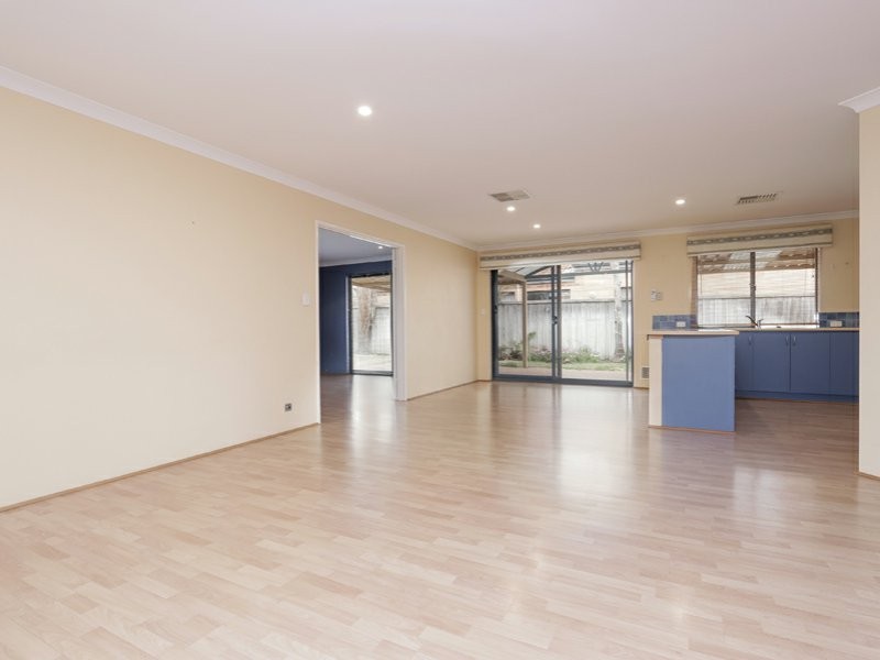 3 Verona Way, Ellenbrook WA 6069