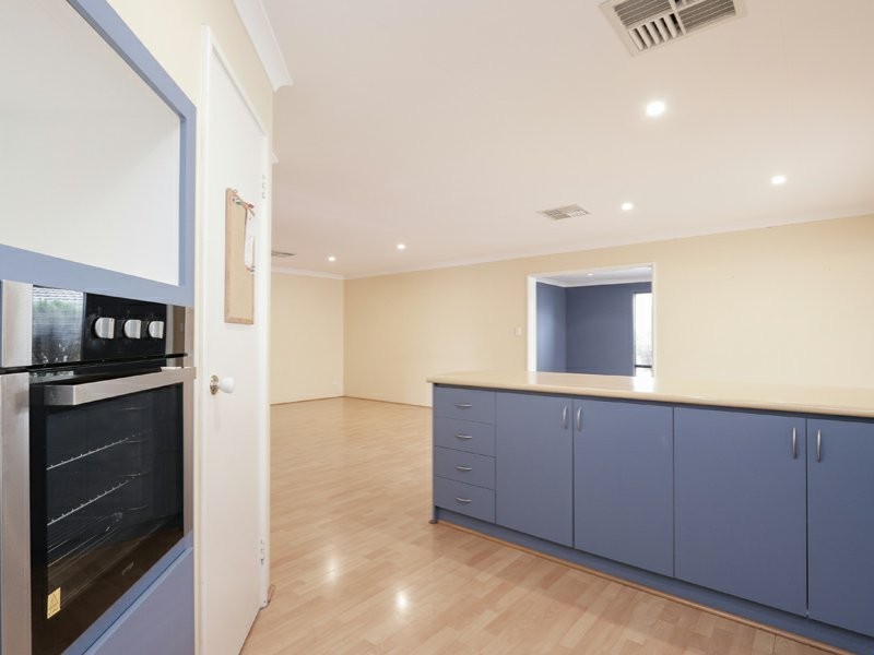 3 Verona Way, Ellenbrook WA 6069