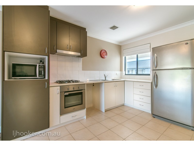 20/27 Burton Street, Bentley WA 6102