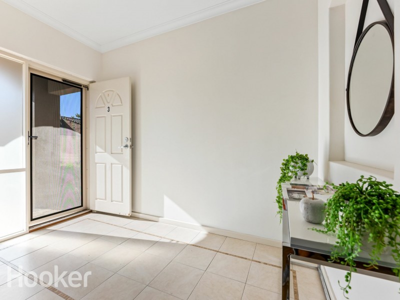 3/143 South Terrace, Como WA 6152