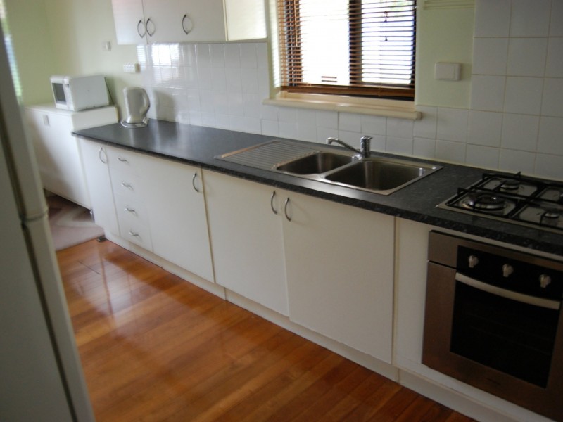 403 Berwick Street, St James WA 6102